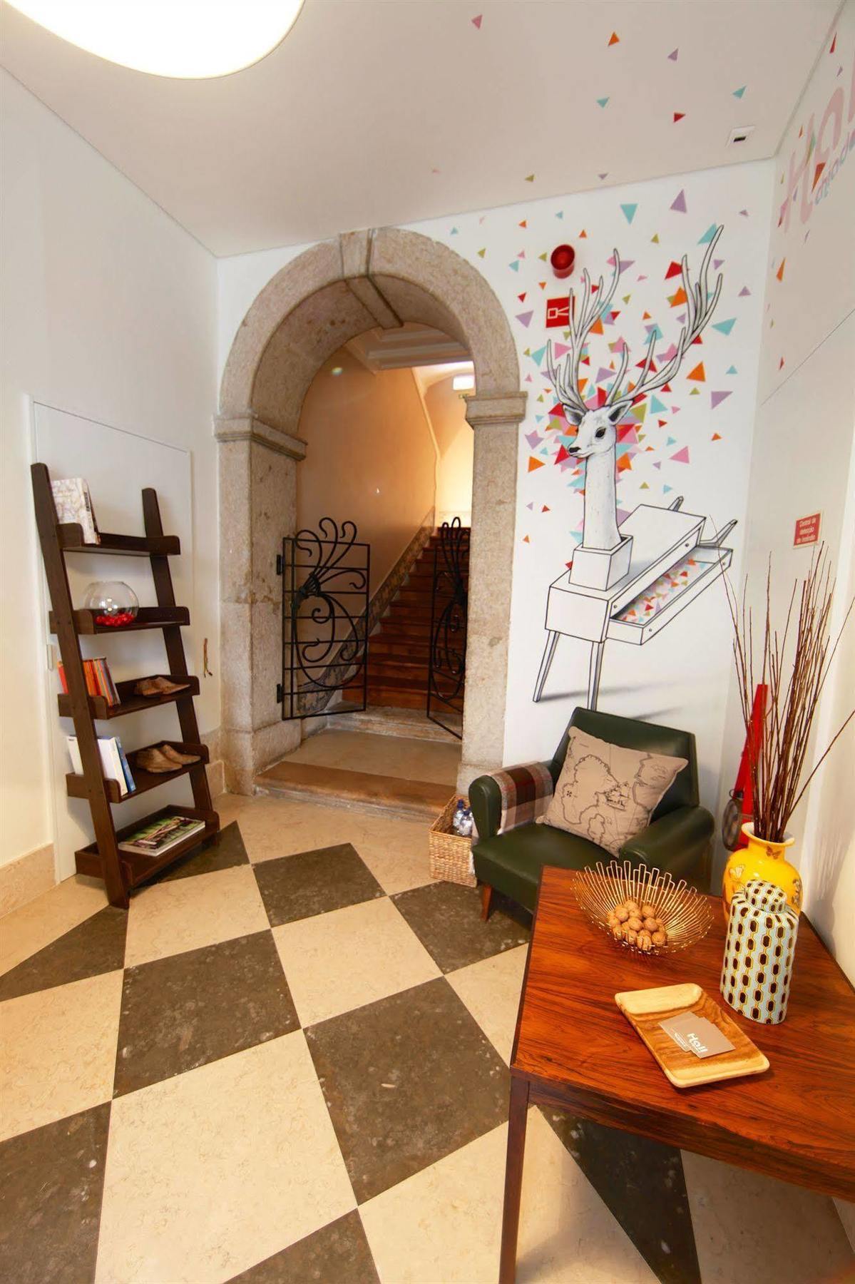 Hall Chiado Lisbon Bagian luar foto